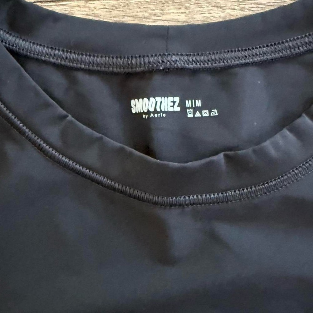 Aerie SMOOTHEZ Short Sleeve‎ Crew T-Shirt - Picture 4 of 5